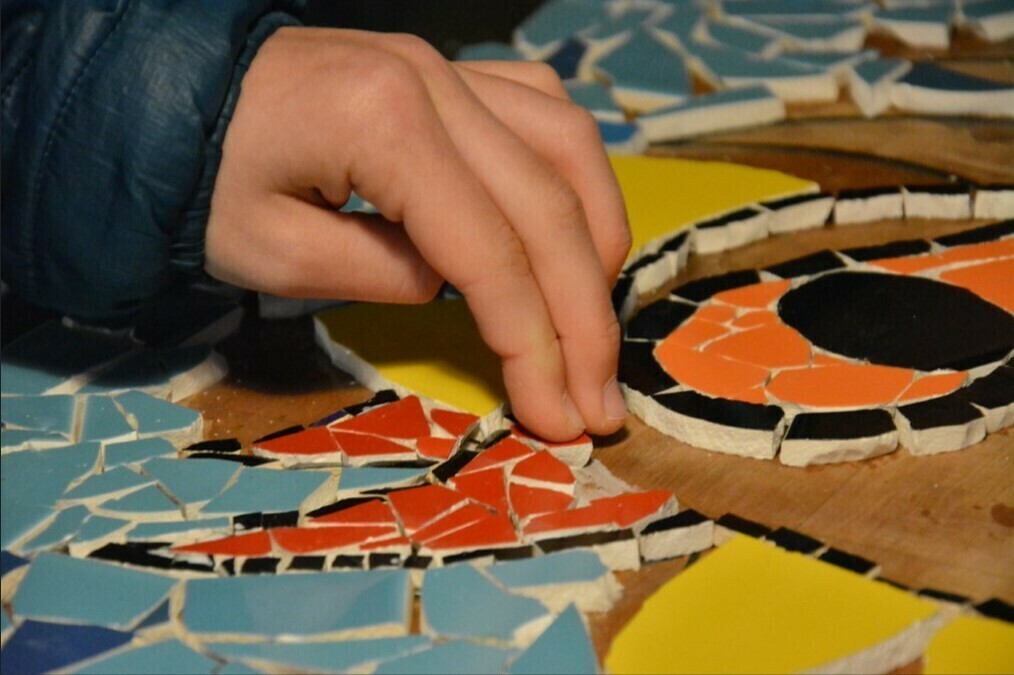 Ateliers participatifs mosaïque et vitrail