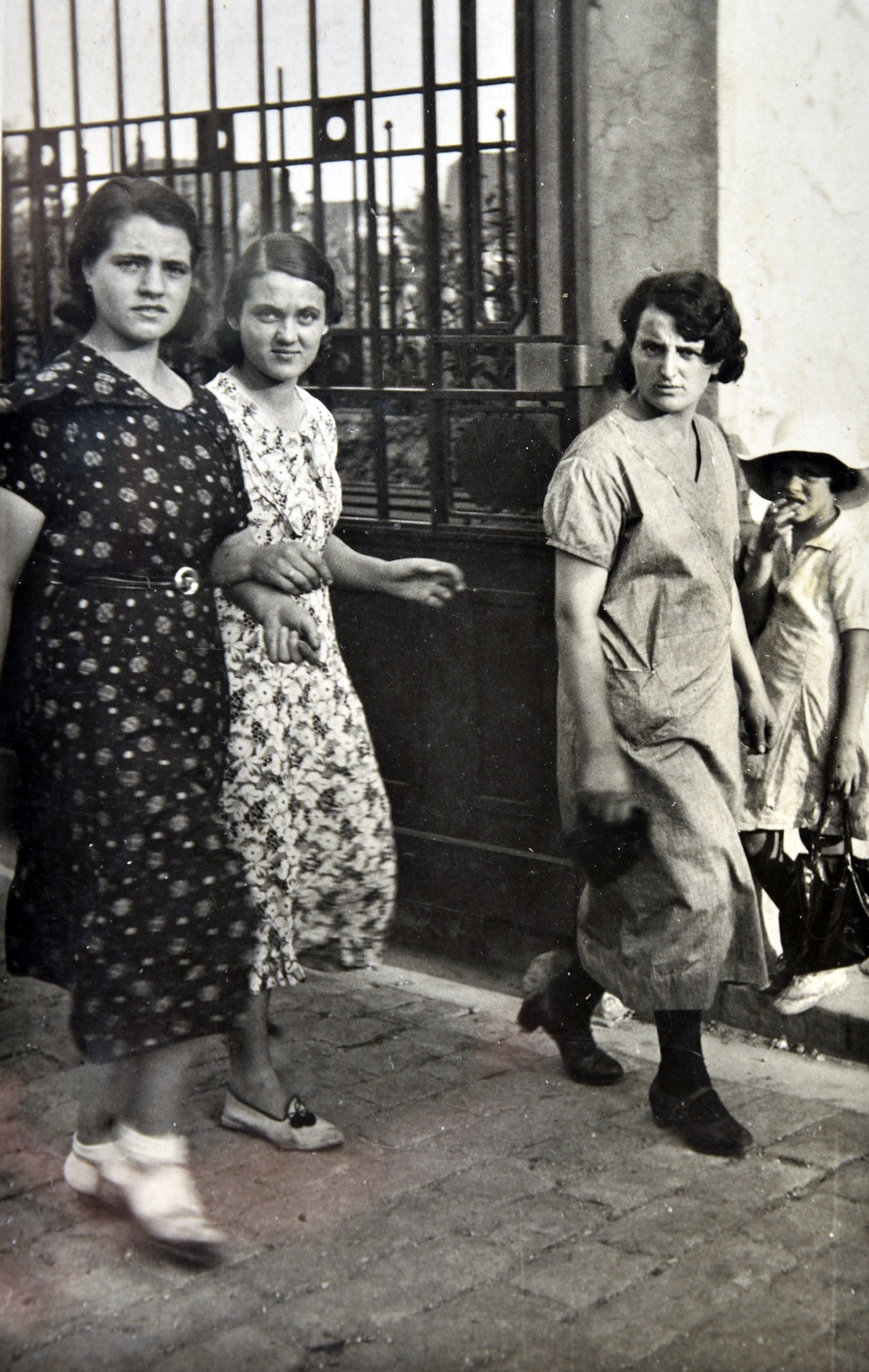 Exposition Elles et les Luttes : histoire des femmes de la TASE