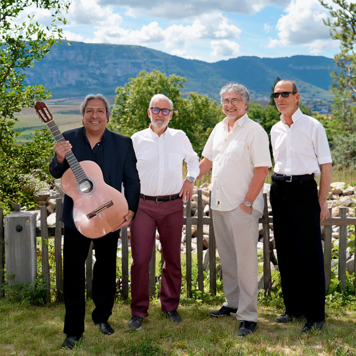 Notre programme est une page d’identité, dans laquelle la musique et les chansons populaires et folkloriques vont éclairer les textes d’auteurs tels que Victor Jara, Violeta Parra et d'autres.