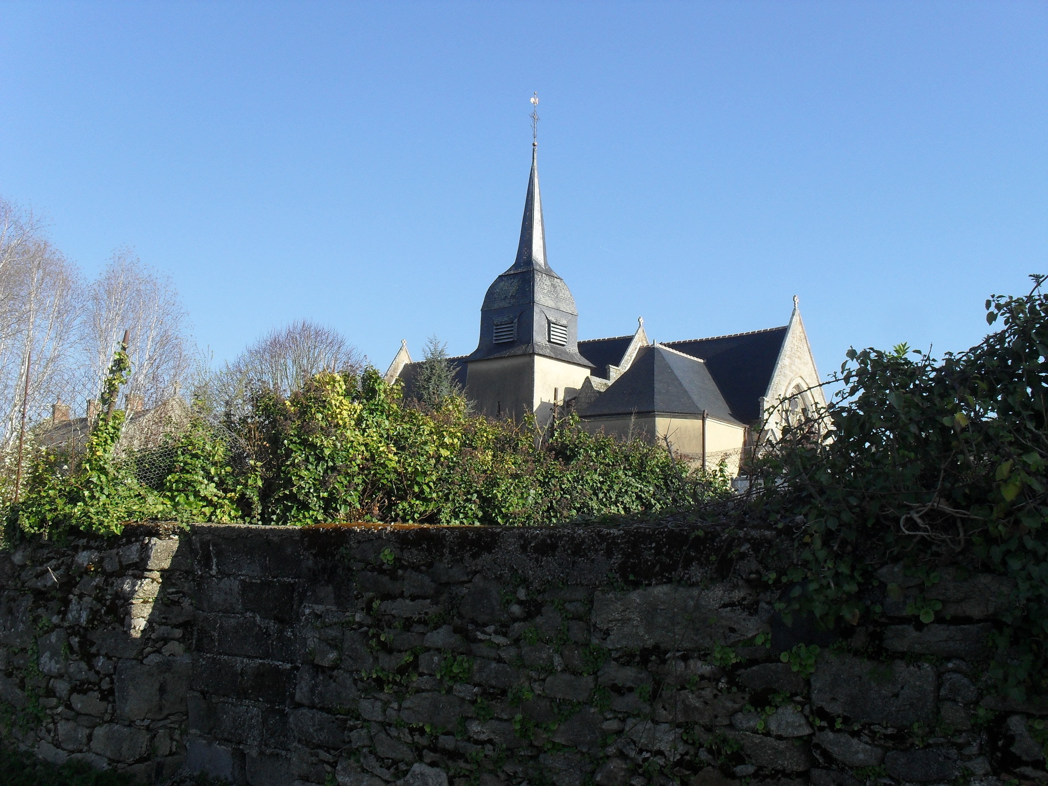Visite libre de l'église romane de Beaufou (fin 12e siècle)