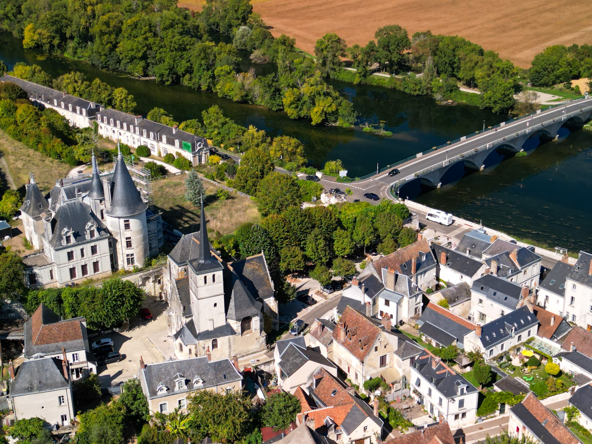 Visites extérieures du château de Véretz