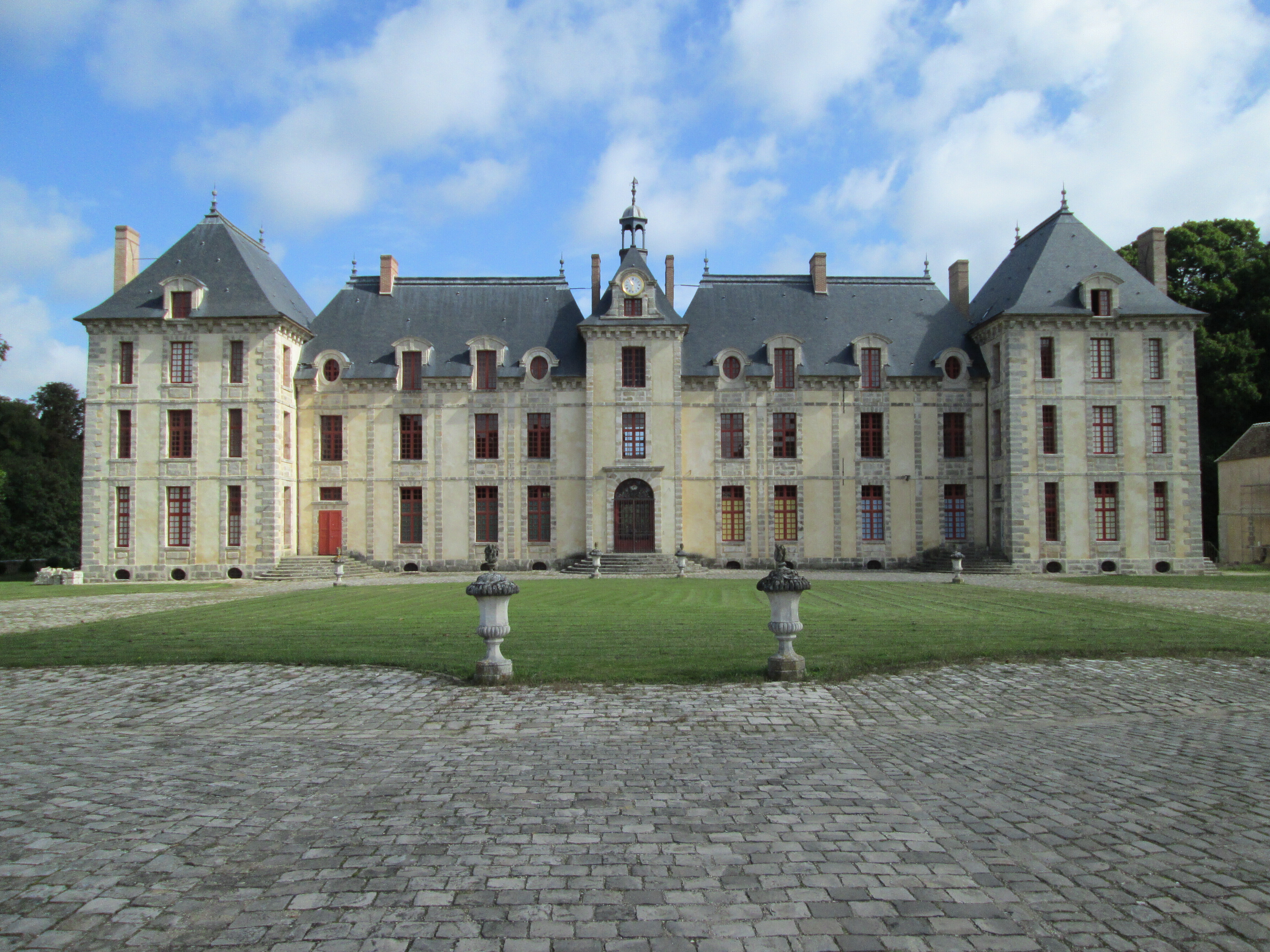 Visite libre du Château de Mesnil Voysin à Bouray sur Juine