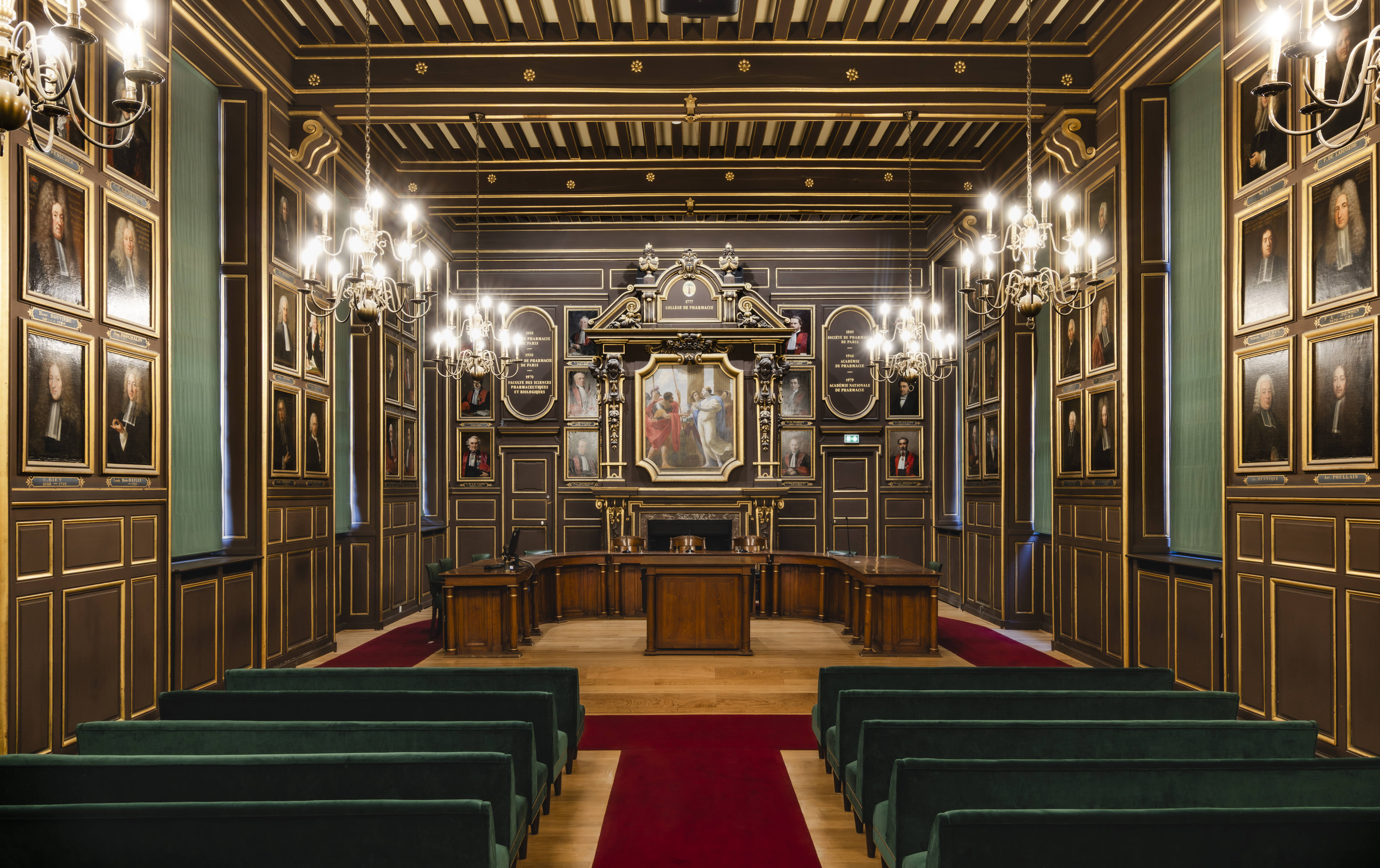 Visite guidée de la salle des Actes de la Faculté de Pharmacie de Paris