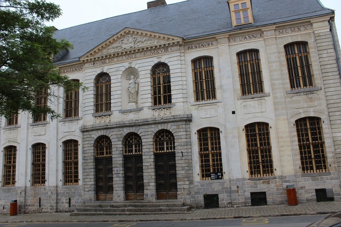Visite libre du Présidial, ancien palais de justice du XVIIIe siècle, de ses anciens cachots et de son exposition permanente