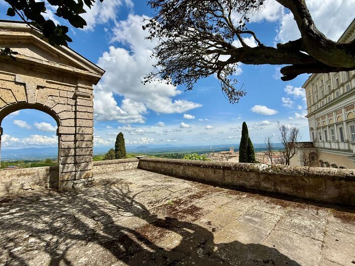 Orizzonti farnesiani - Il giardino estivo e il suo "belreghardo"