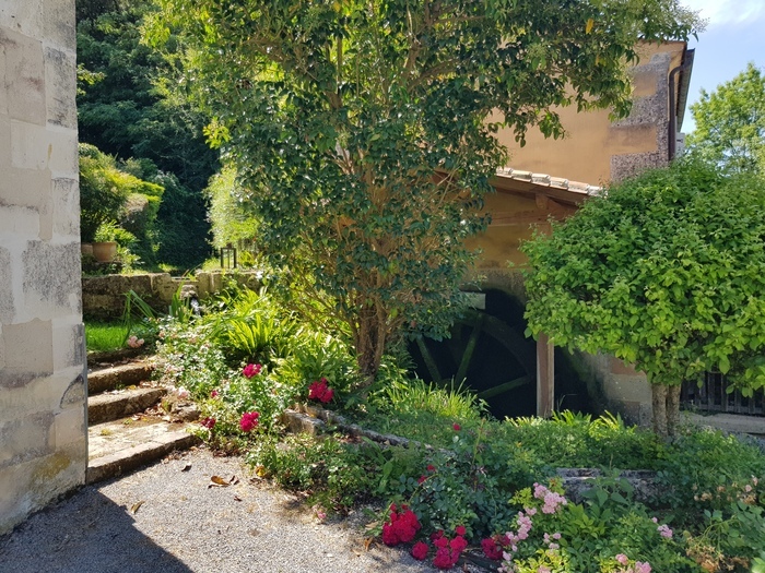 Visite découverte d'un moulin à eau et de fabrication d'huile de noix