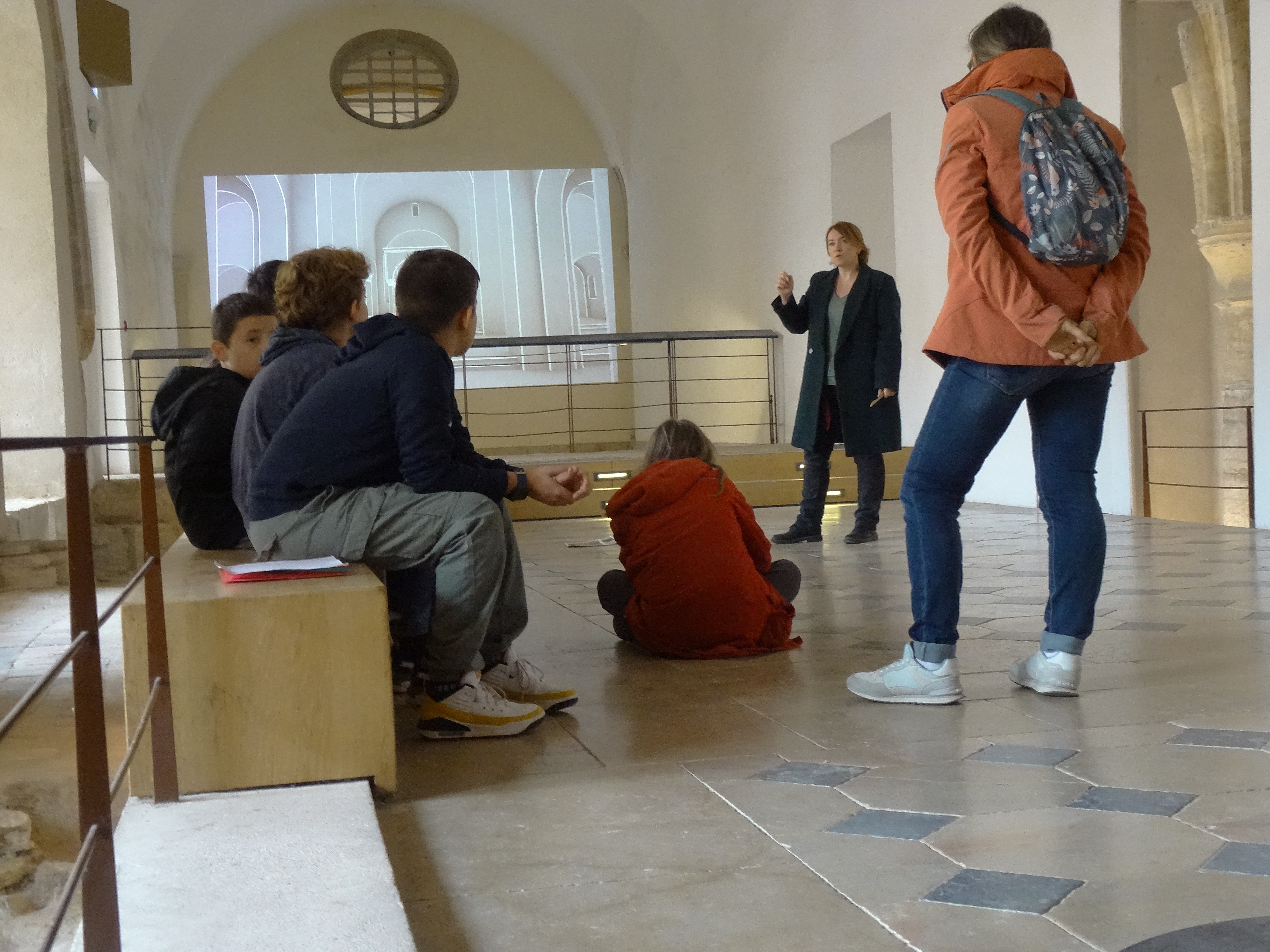 L'abbaye dans tous les sens