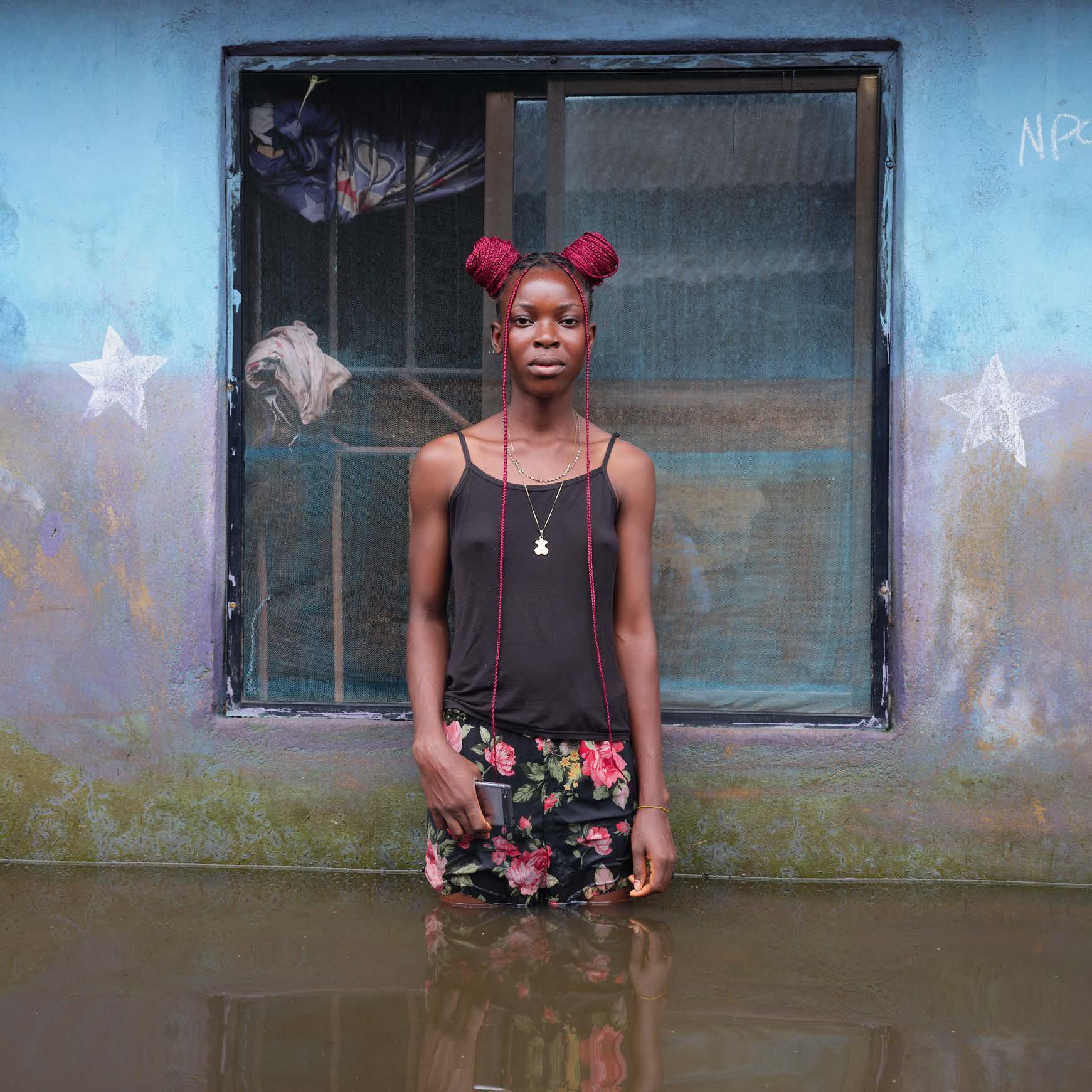 Drowning World - Gideon Mendel
