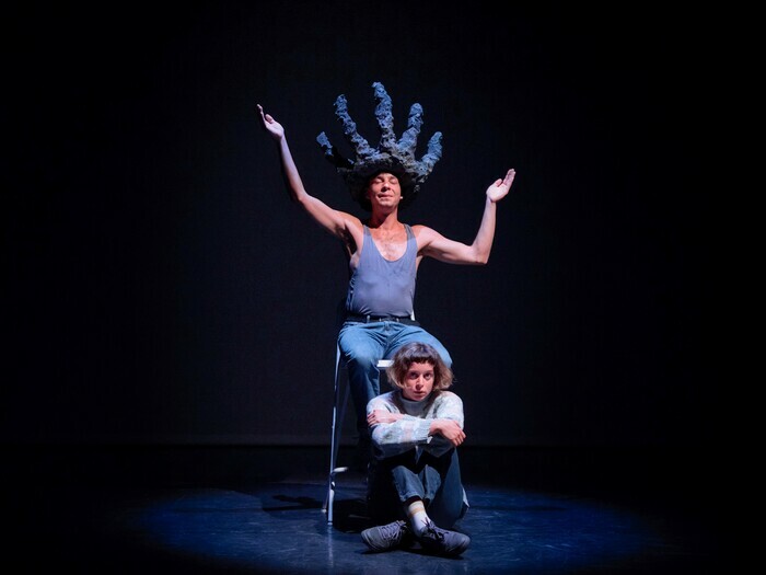 Dominique toute seule_Cie Au Detour Du Cairn-Marie Burki