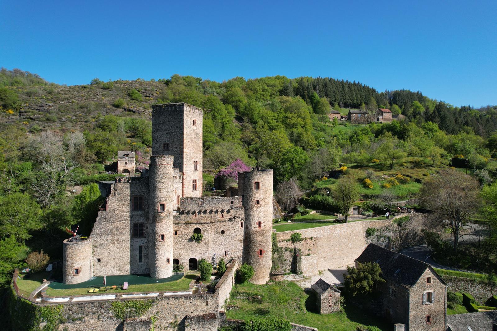 Visite du château de Belcastel