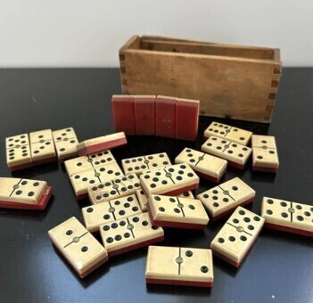 APÉRO-DOMINOS