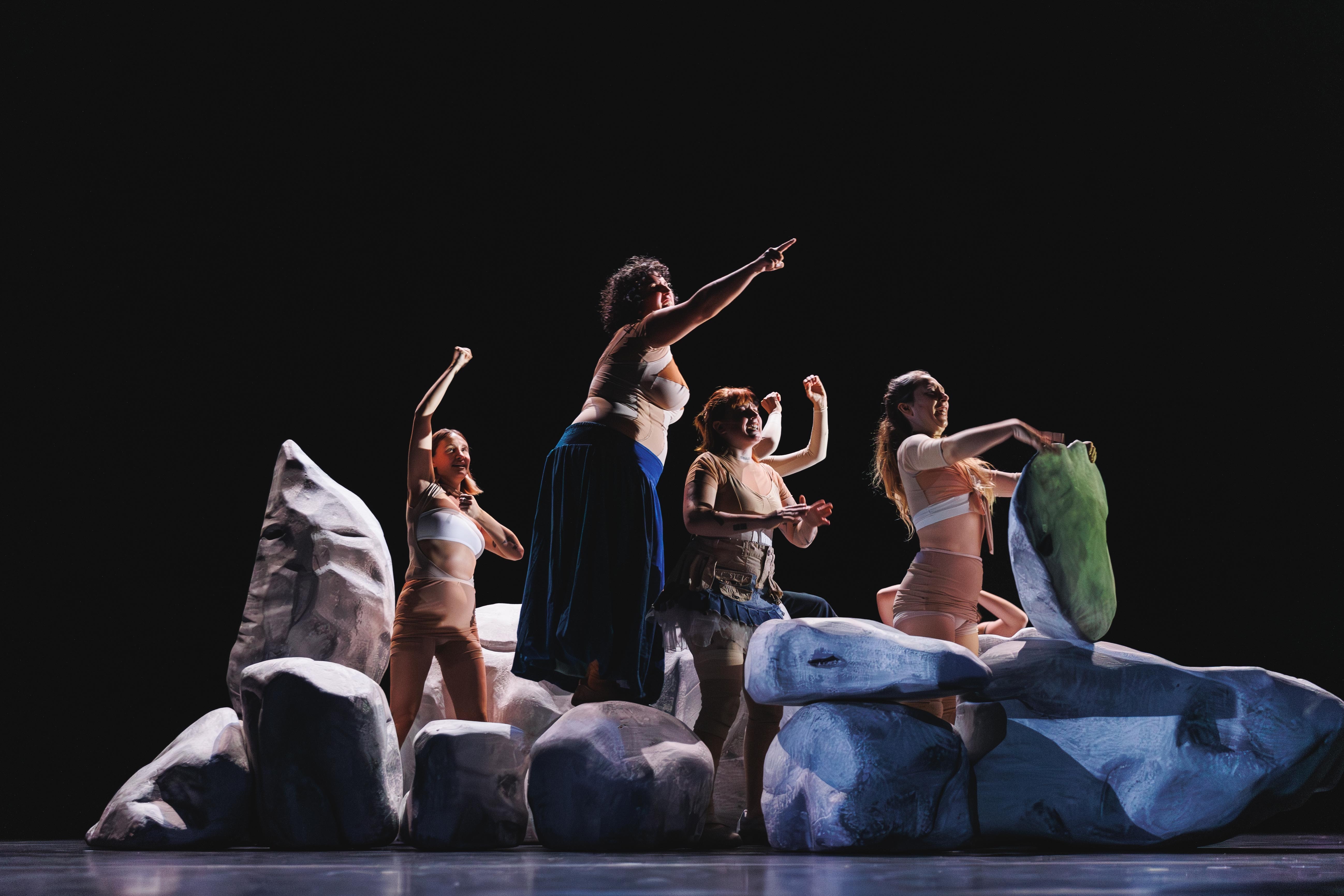 "DOUÉ·E·S", de la cie les Mille Printemps