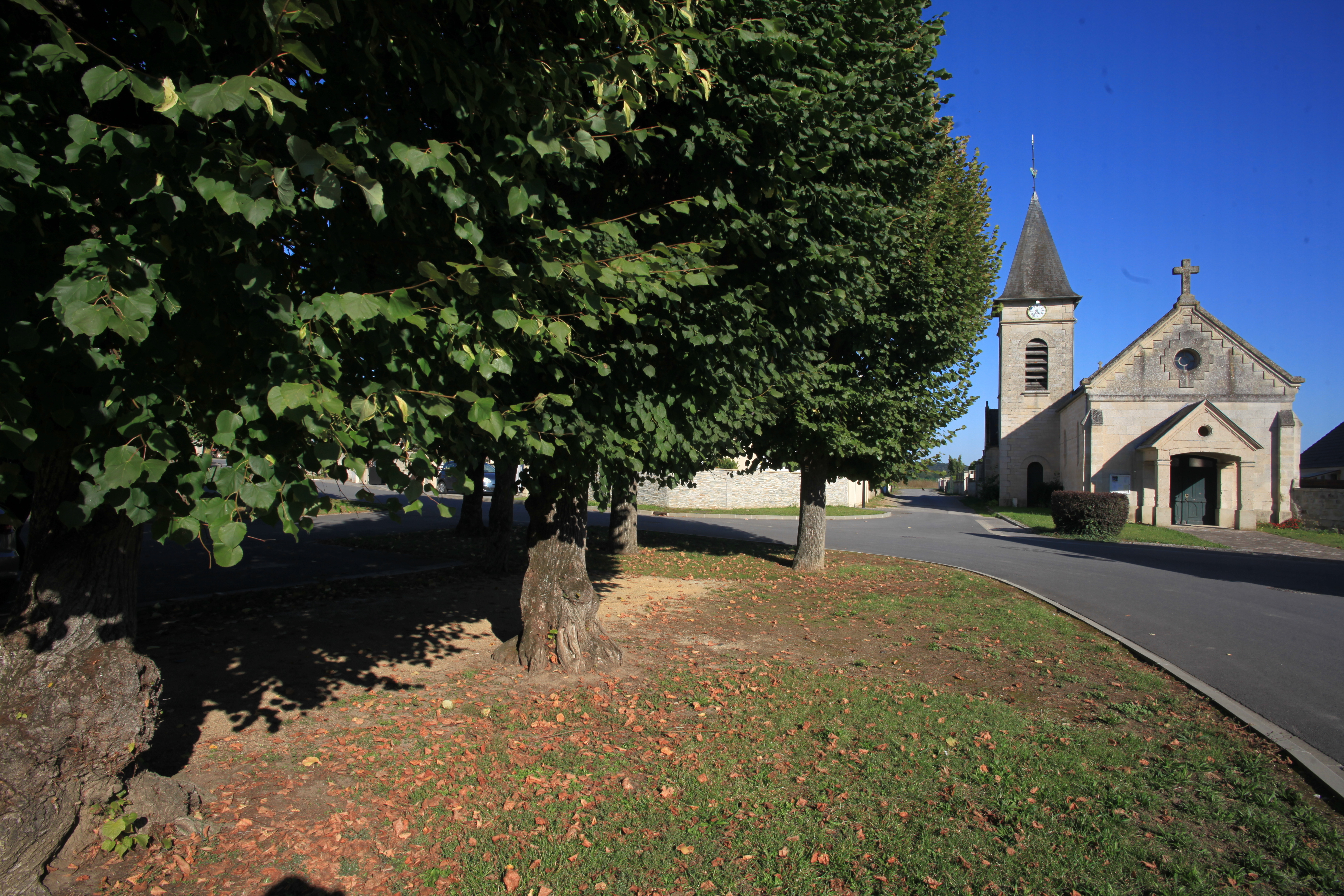 Visite photos dans le village d’Osly-Courtil : Flashback à Osly-Courtil, balade photo commentée