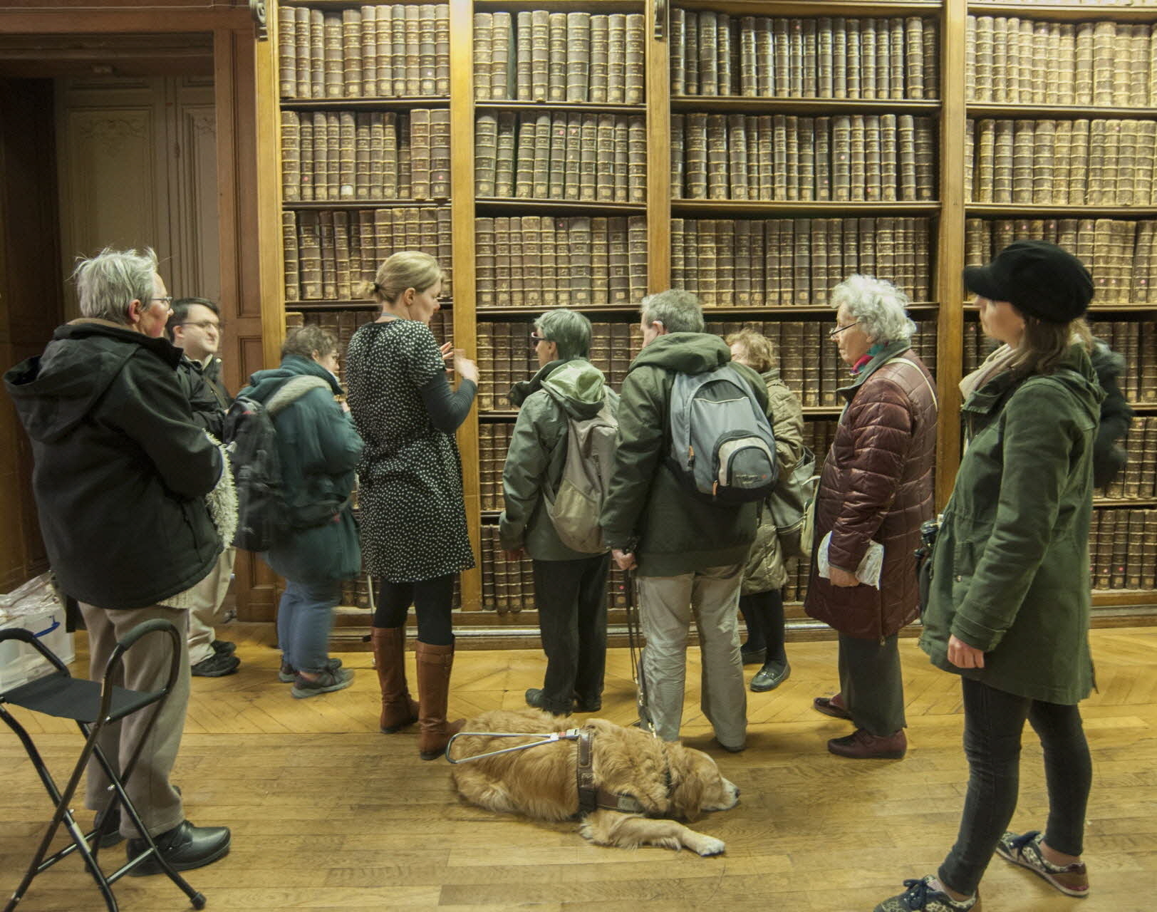 Visite descriptive et tactile des Grands Dépôts des Archives nationales pour le public mal-voyant