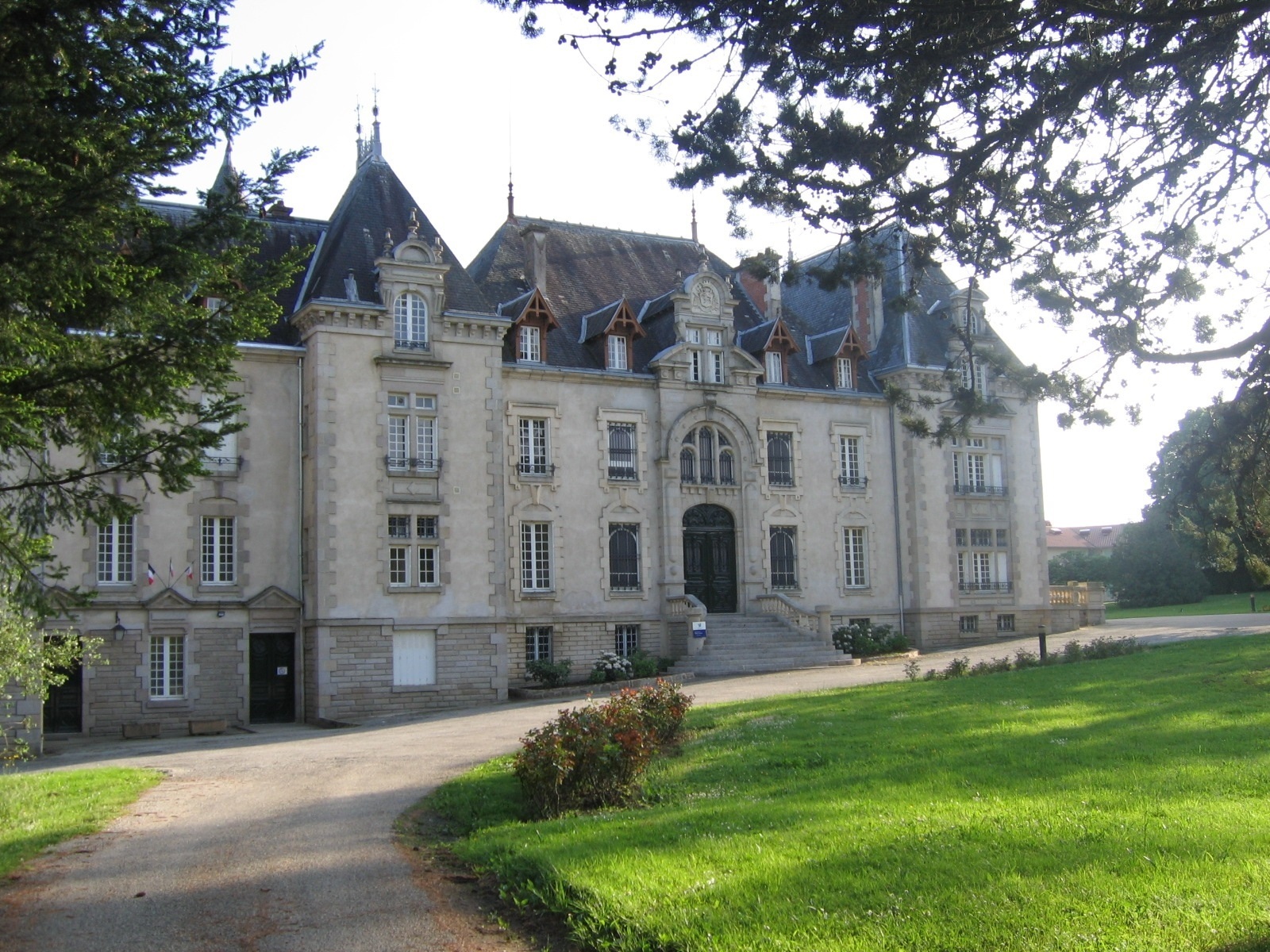 Visite commentée du château de Neuvic-Entier
