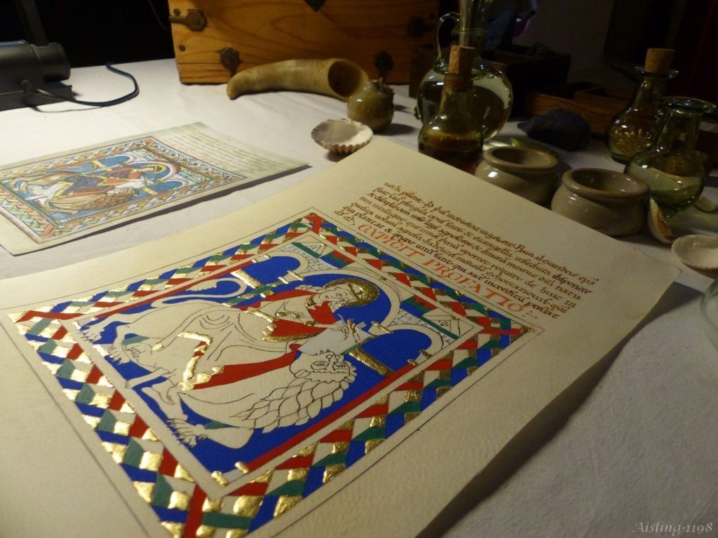 Démonstration d'enluminure, de calligraphie et de tissage