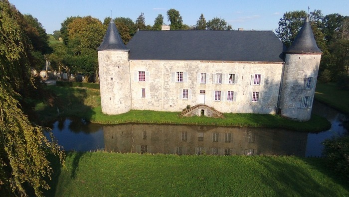 Visite courte, spécifique de la Cour des Prés