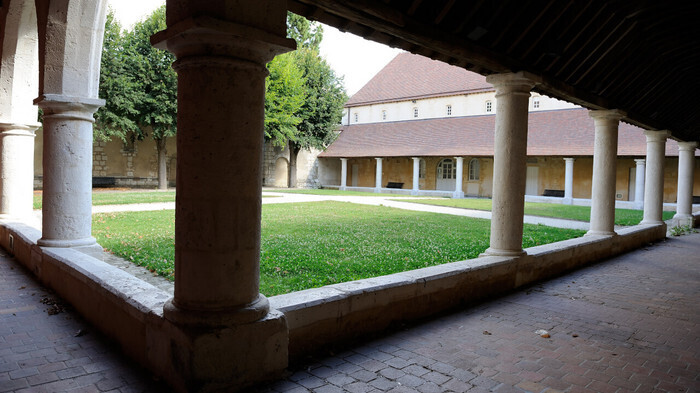 Visite libre du cloître des Cordeliers