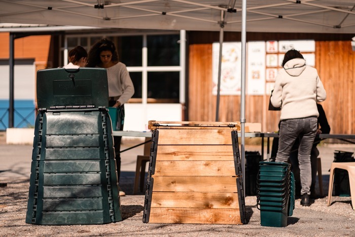 Distribution de composteurs individuels