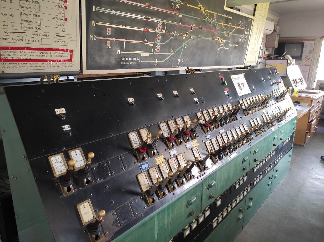 SNCF RÉSEAU - Le poste d’aiguillage