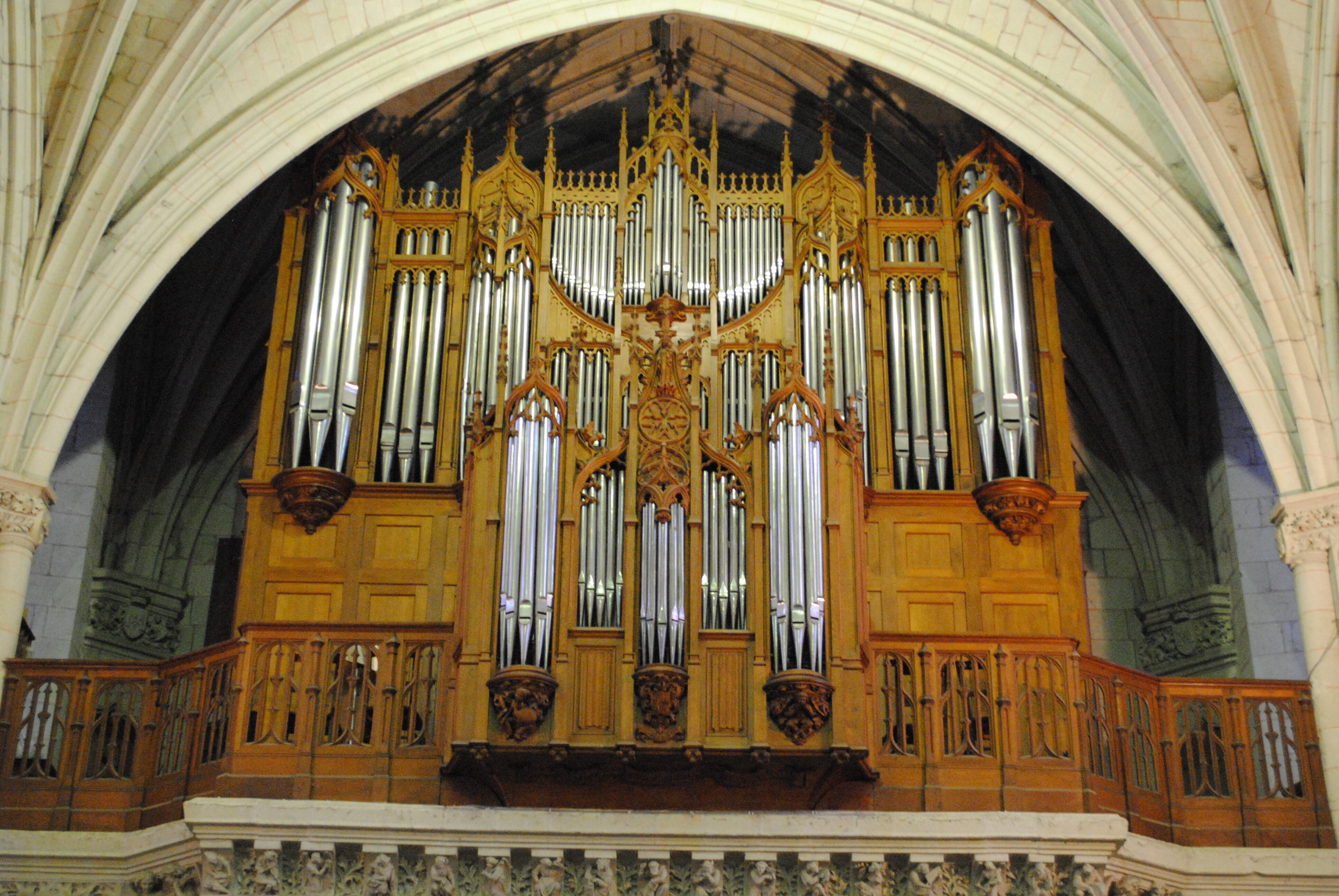 Présentation du grand orgue de l'église Notre-Dame