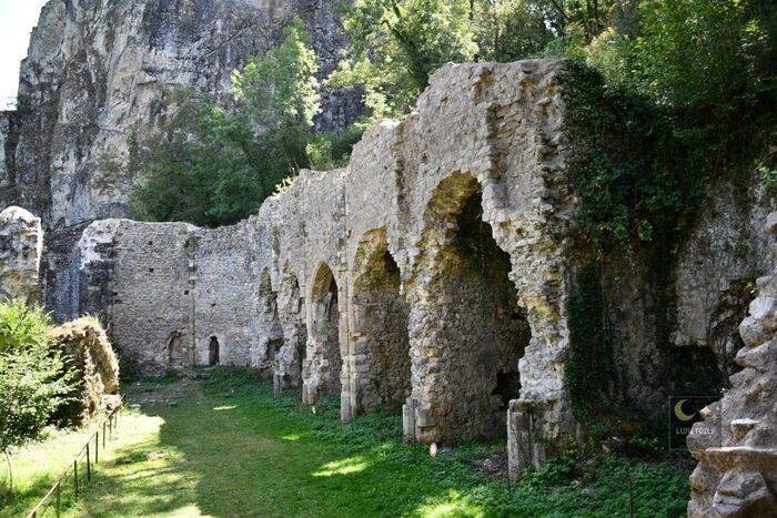 Réimaginer le site médiéval de Peyrusse-le-Roc, découvrir ses mystères