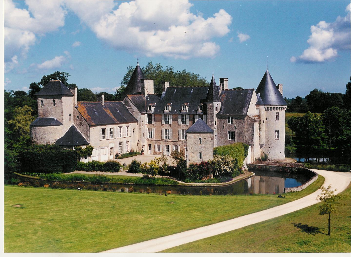 Visite guidée : 1000 ans d'histoire au château de Colombières