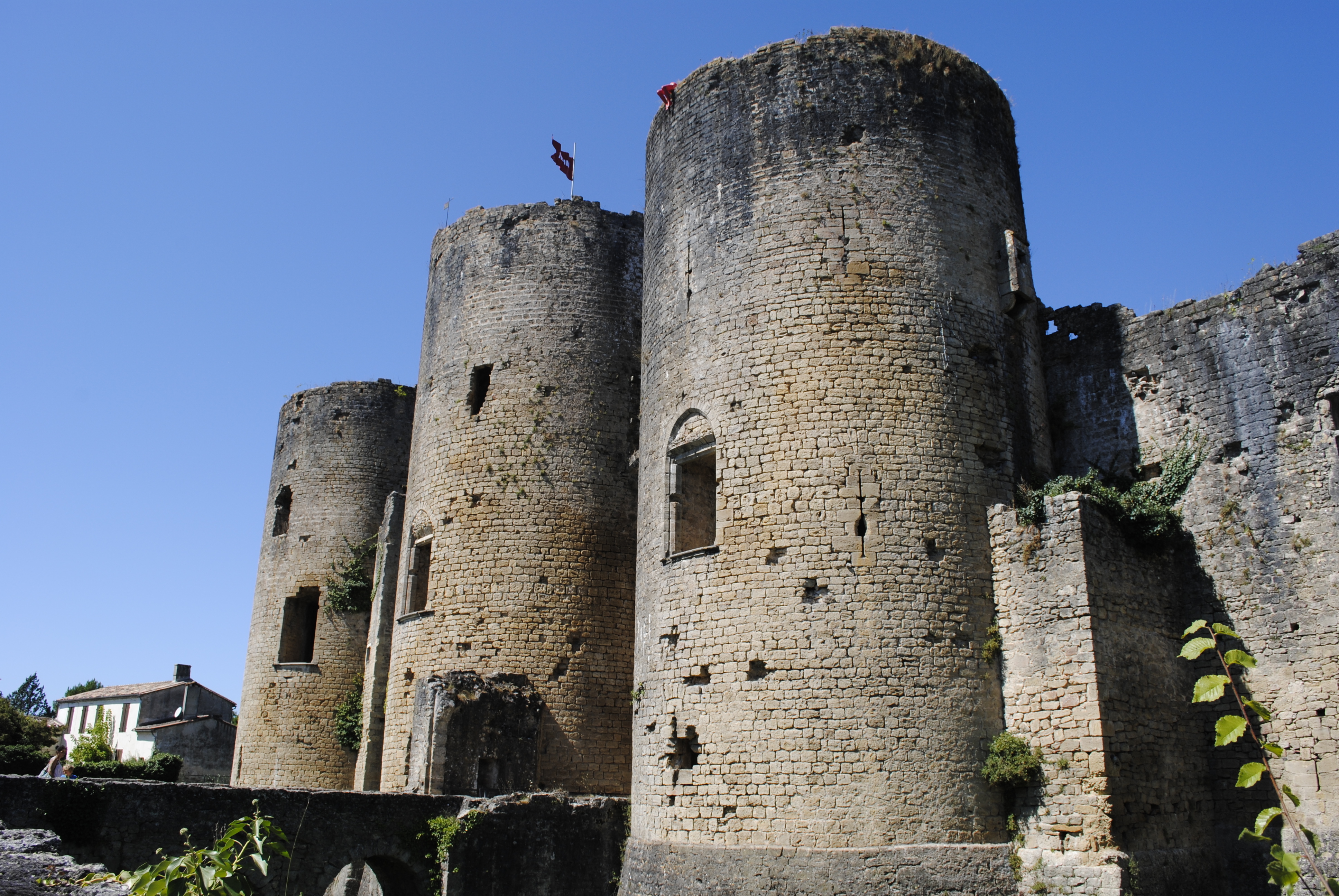Visite contée au château de Villandraut