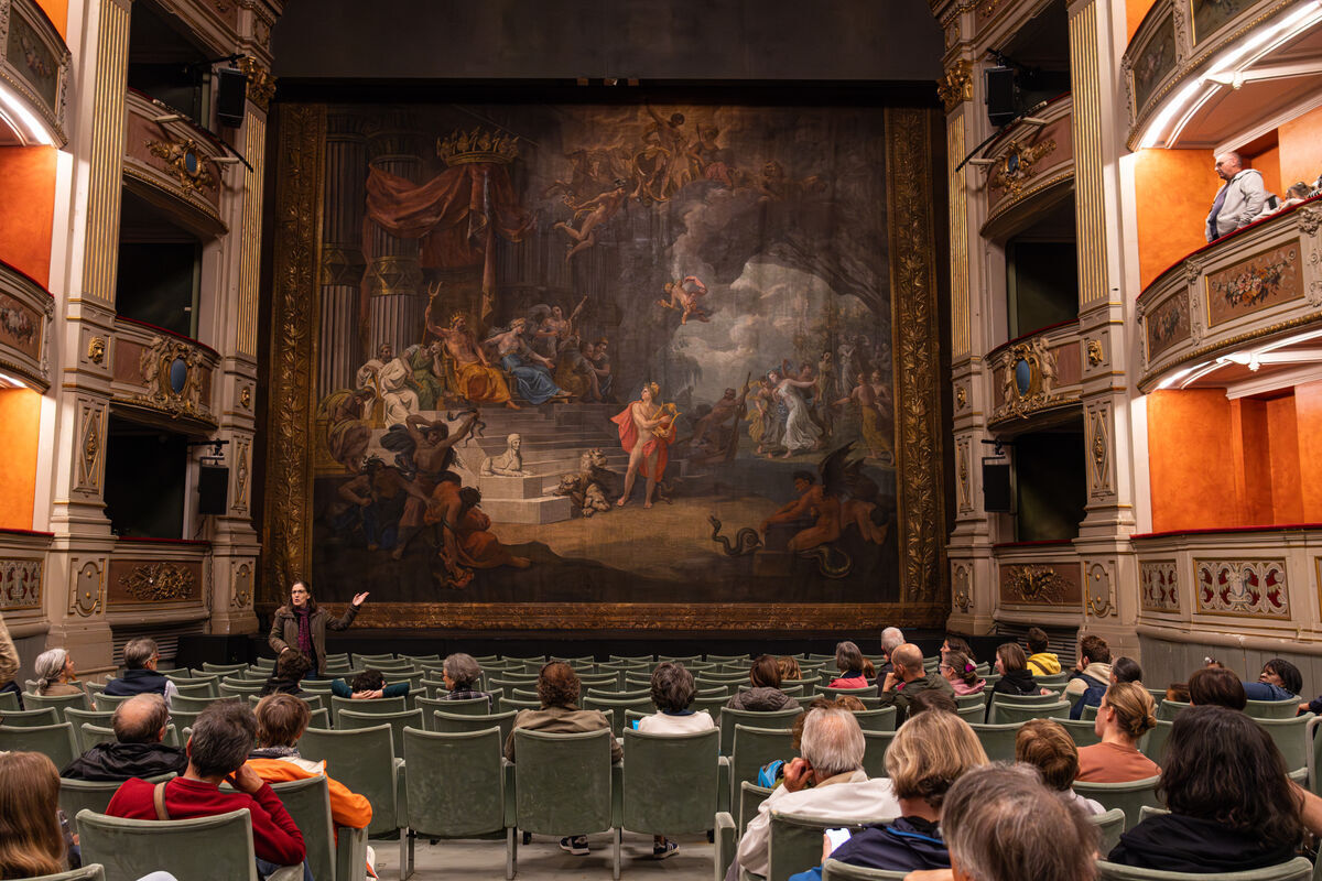 Histoire et coulisses du théâtre Charles Dullin