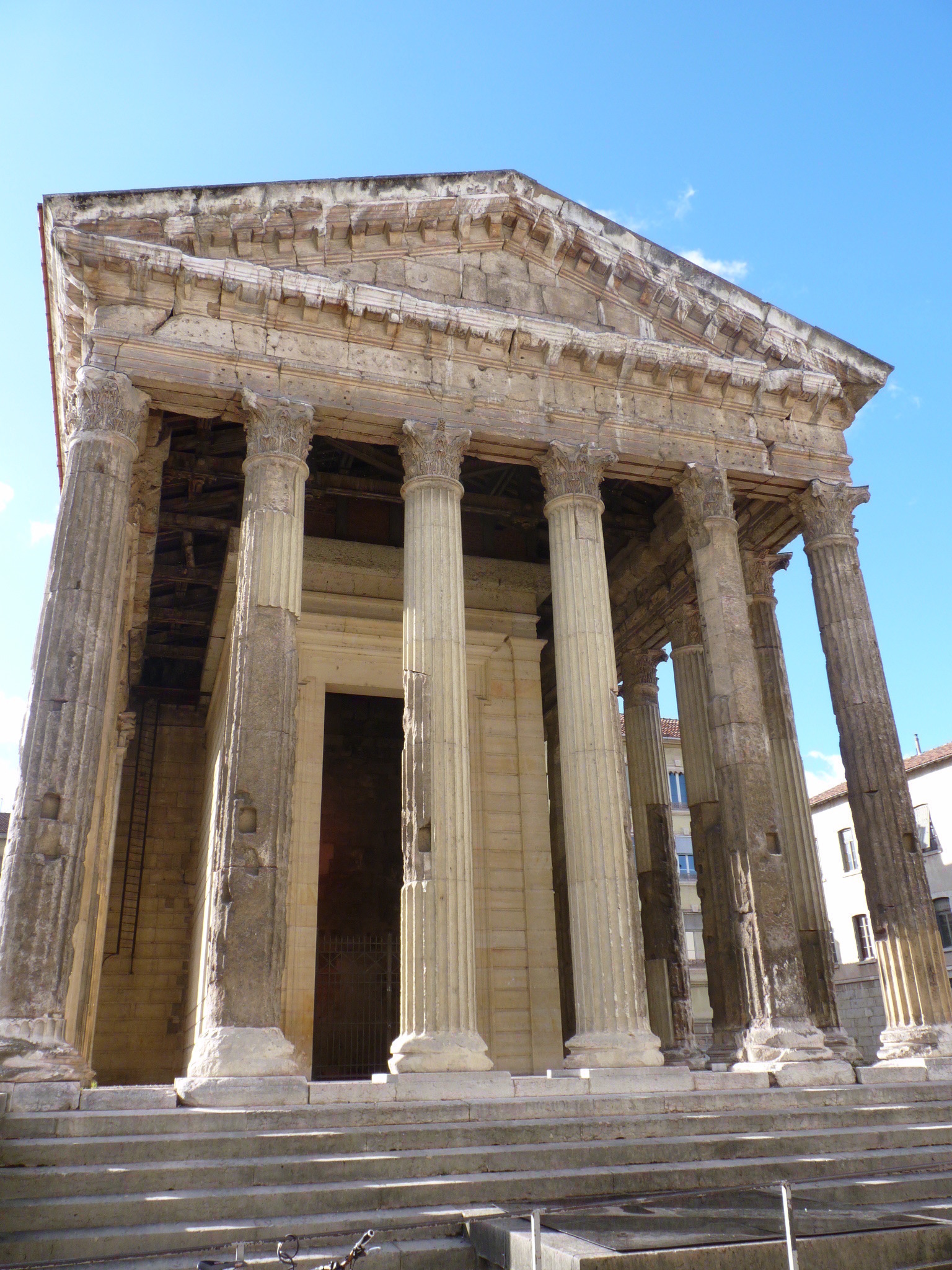 Visite commentée du Temple d'Auguste et de Livie