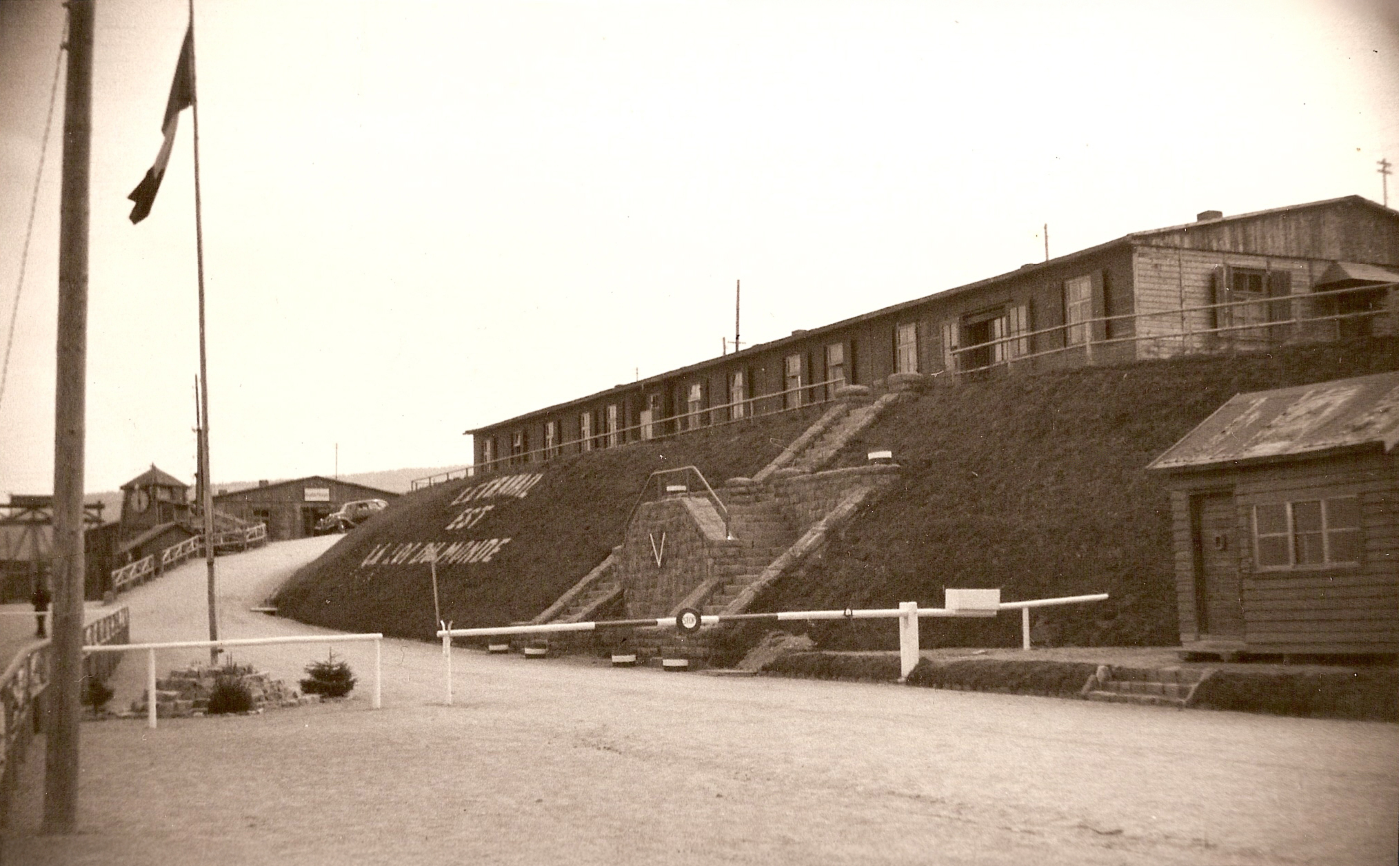 Le camp d’internement du Struthof 1944-1945