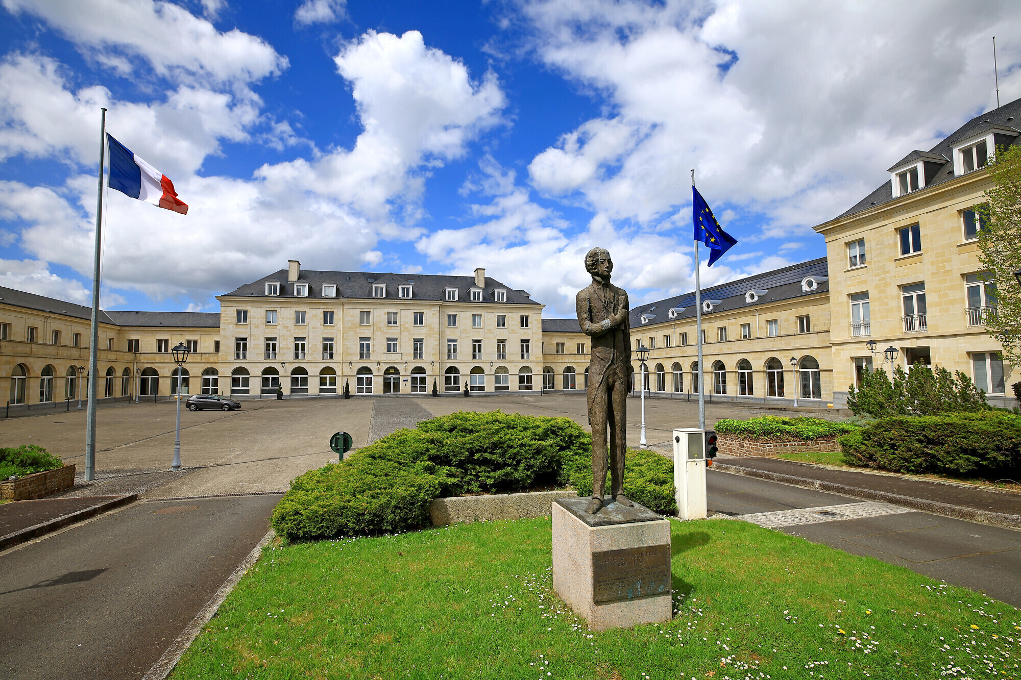 Visite libre de la Maison du Département