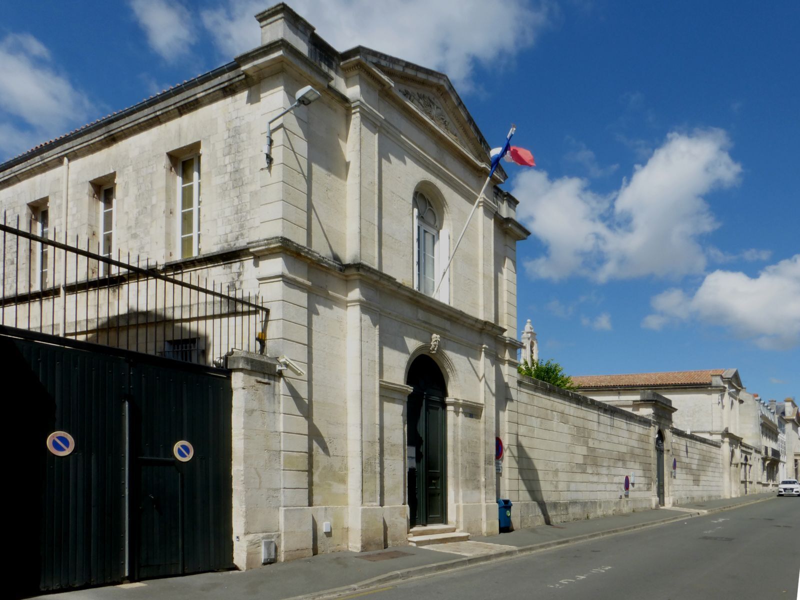 Visite de la sous-préfecture, ancien orphelinat de la Marine