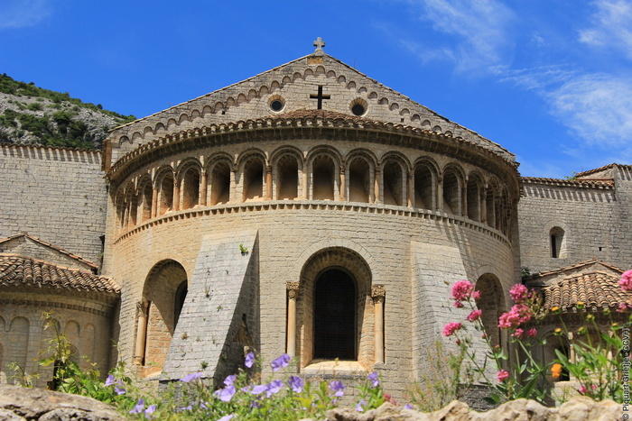 Visite guidée de l'abbaye de Saint-Guilhem-le-Désert