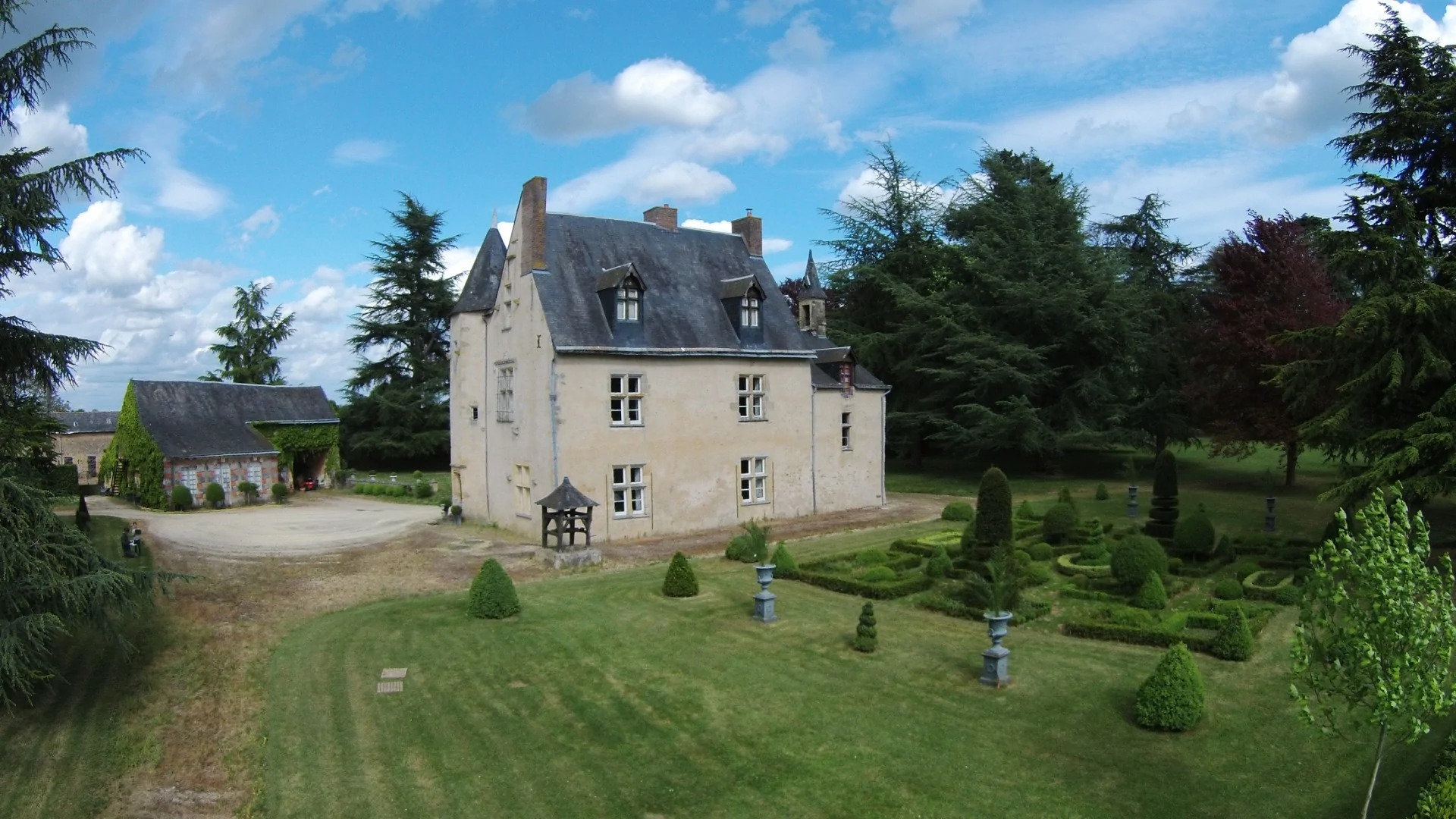 Journées européennes du patrimoine 2026 - manoir d'Auvers, Durtal 49430 - visite des extérieurs