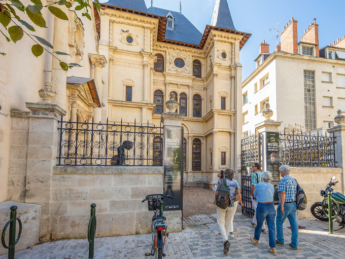 À la découverte de l'Hôtel Cabu