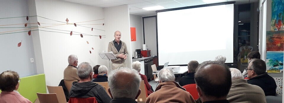 Conférences sur l'actualité