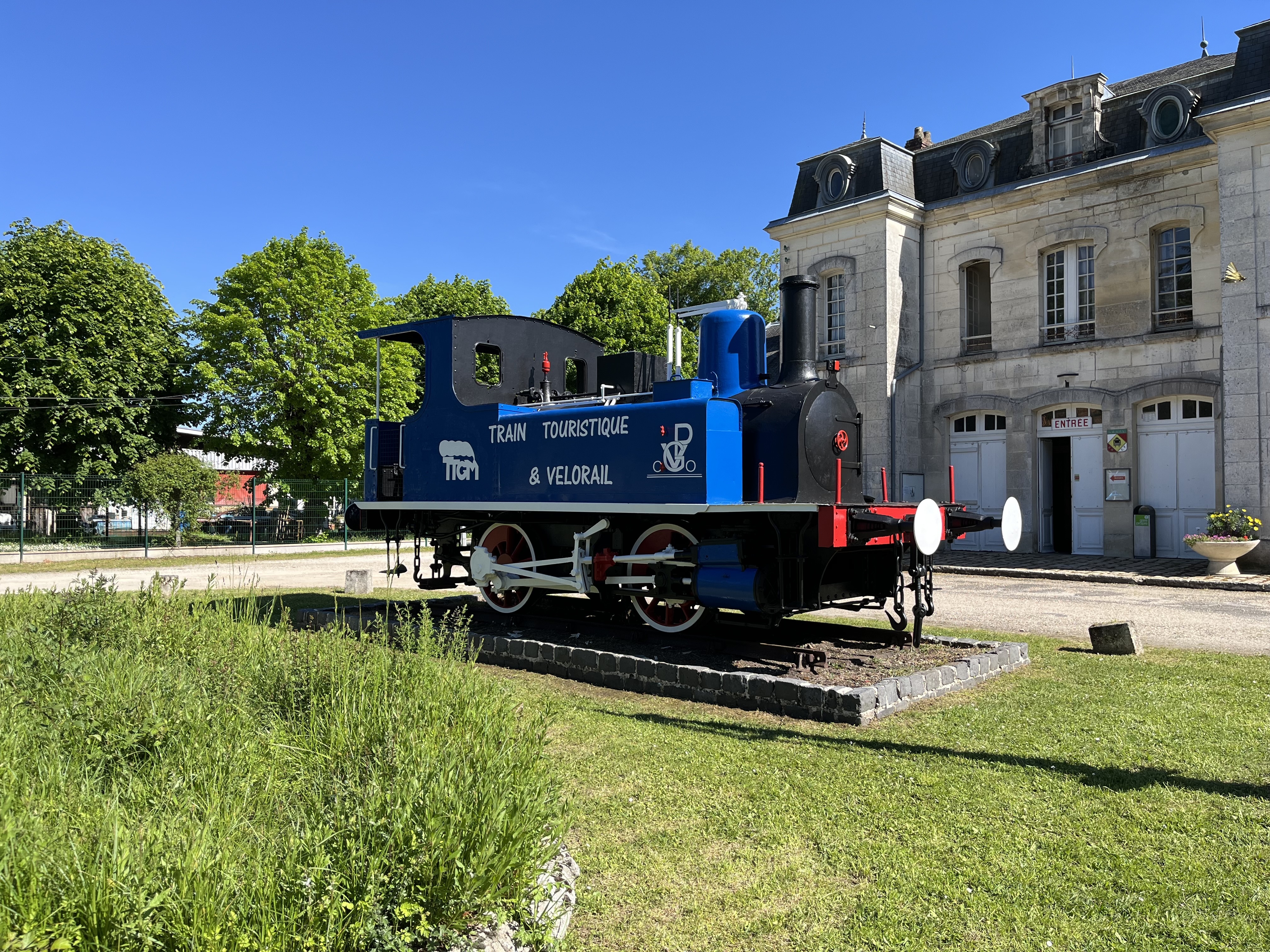 Découvrez le train touristique Guitres-Marcenais !