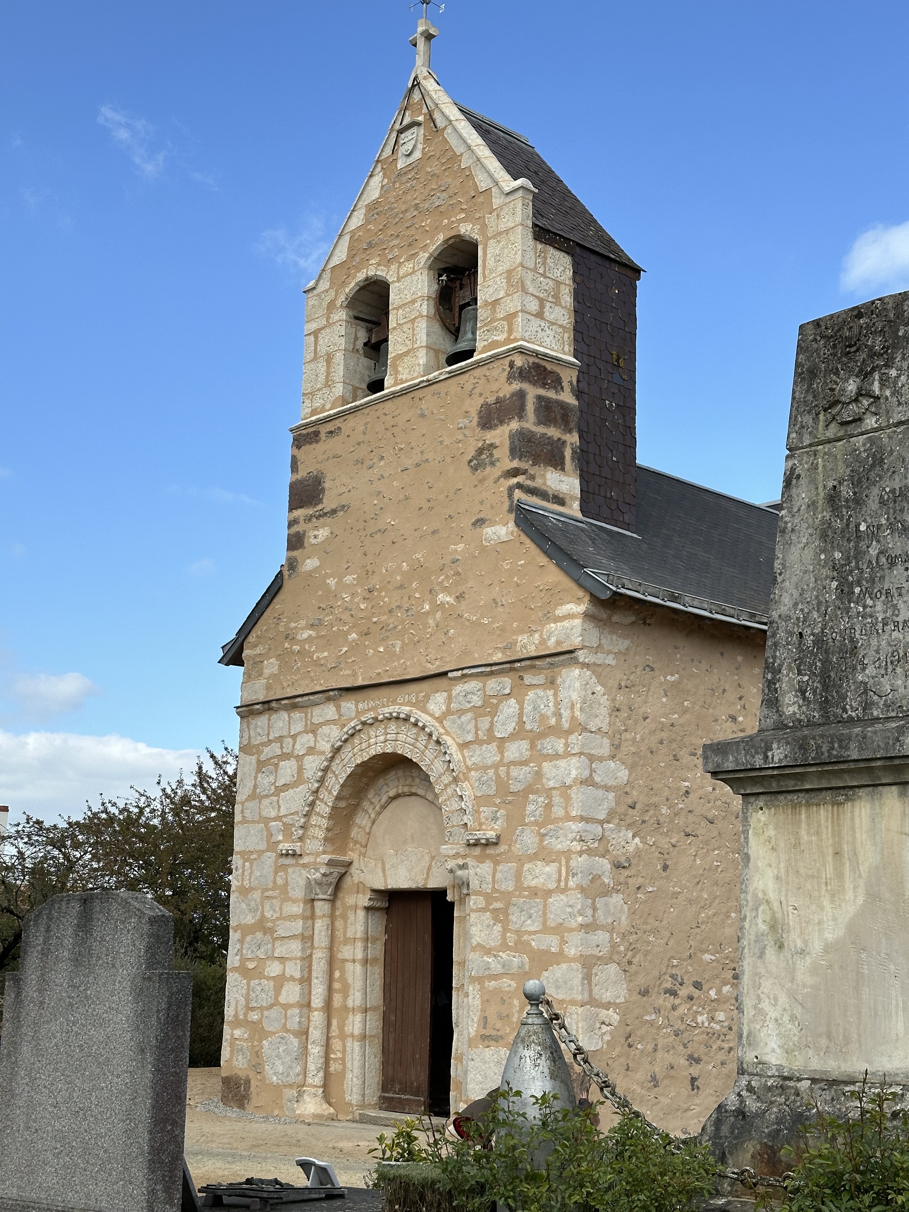 Visite libre de l'église de Saint Julien le Pauvre (72)
