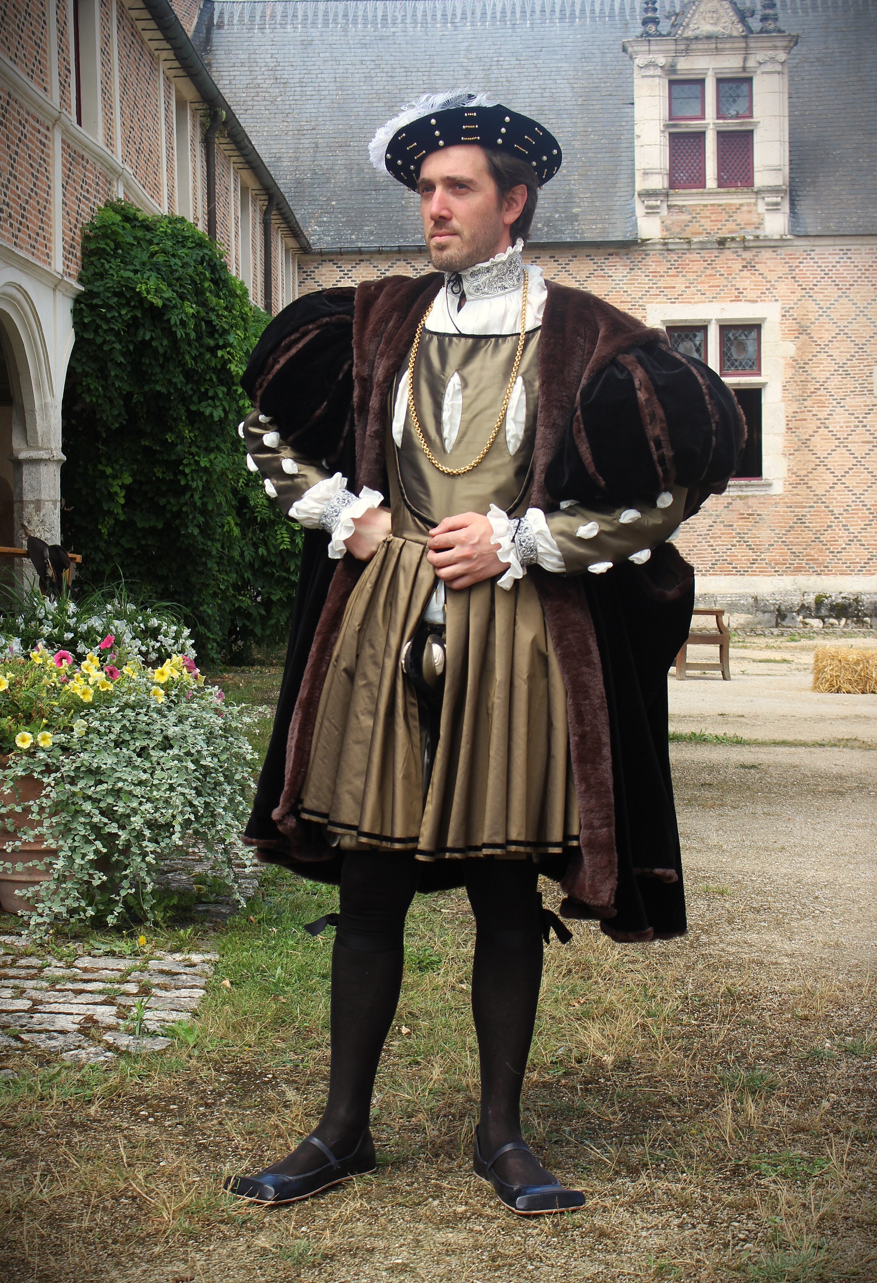 Le costume de cour à la Renaissance