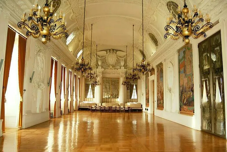 Visite libre de l'hôtel de ville