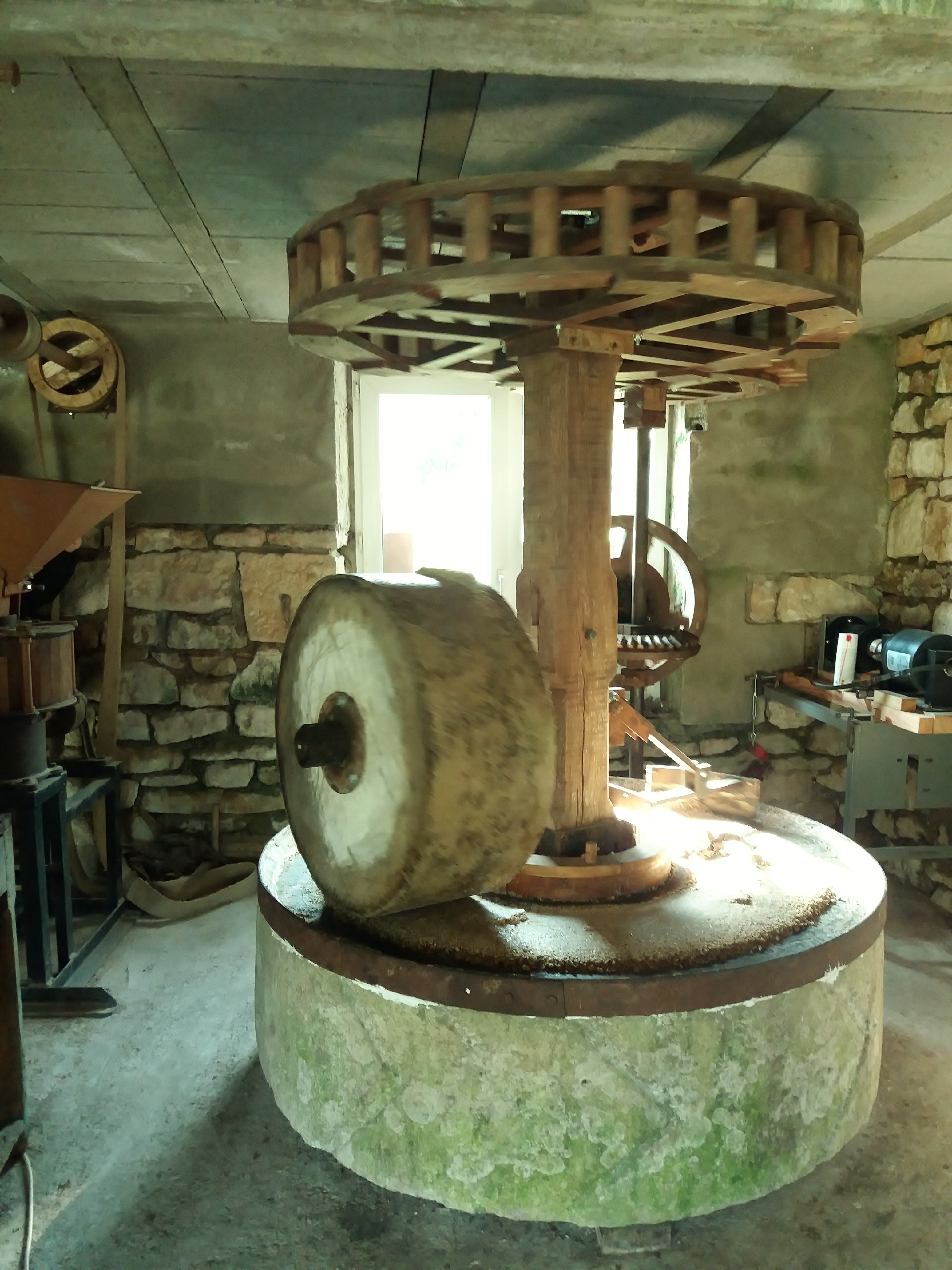 Visite du moulin de Paunac, son histoire, ses secrets