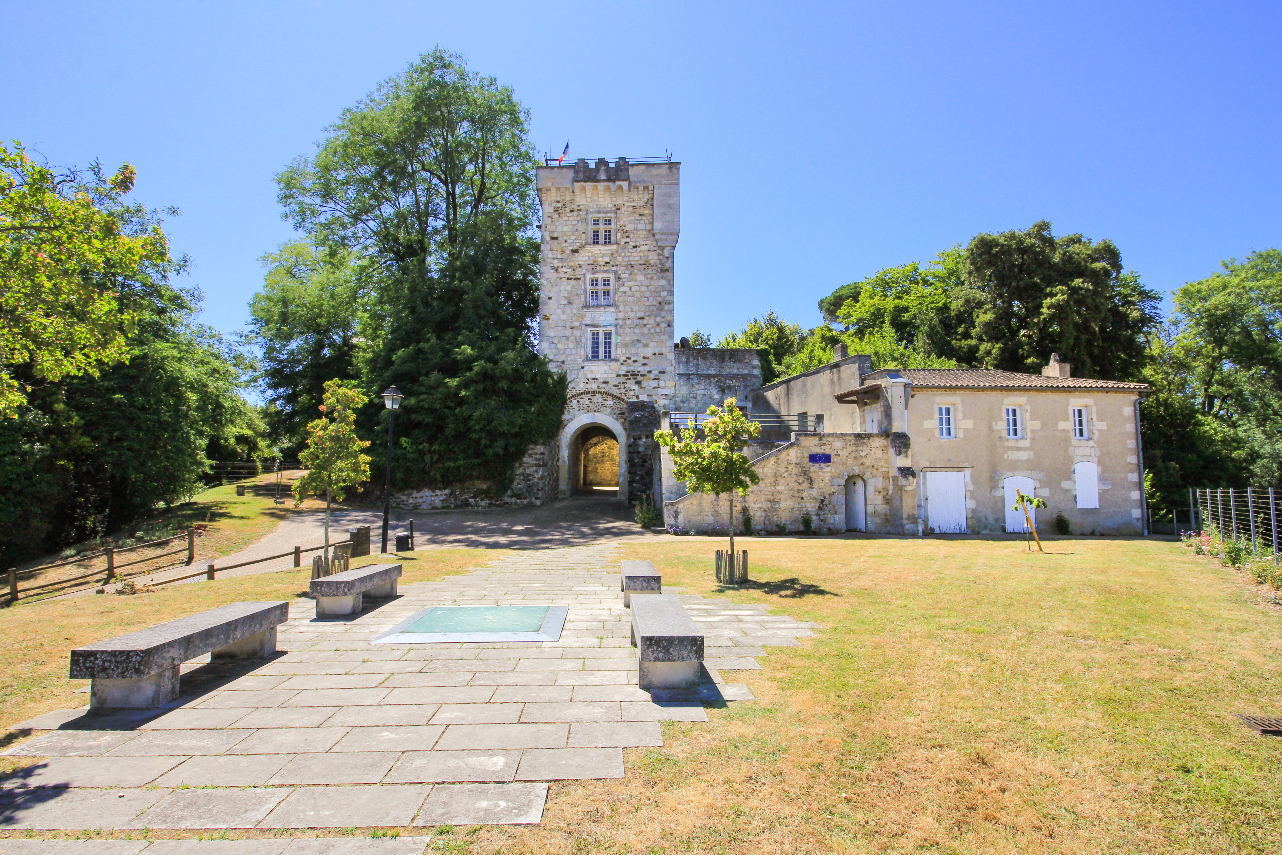 Andromusée : visite commentée du château de Montendre
