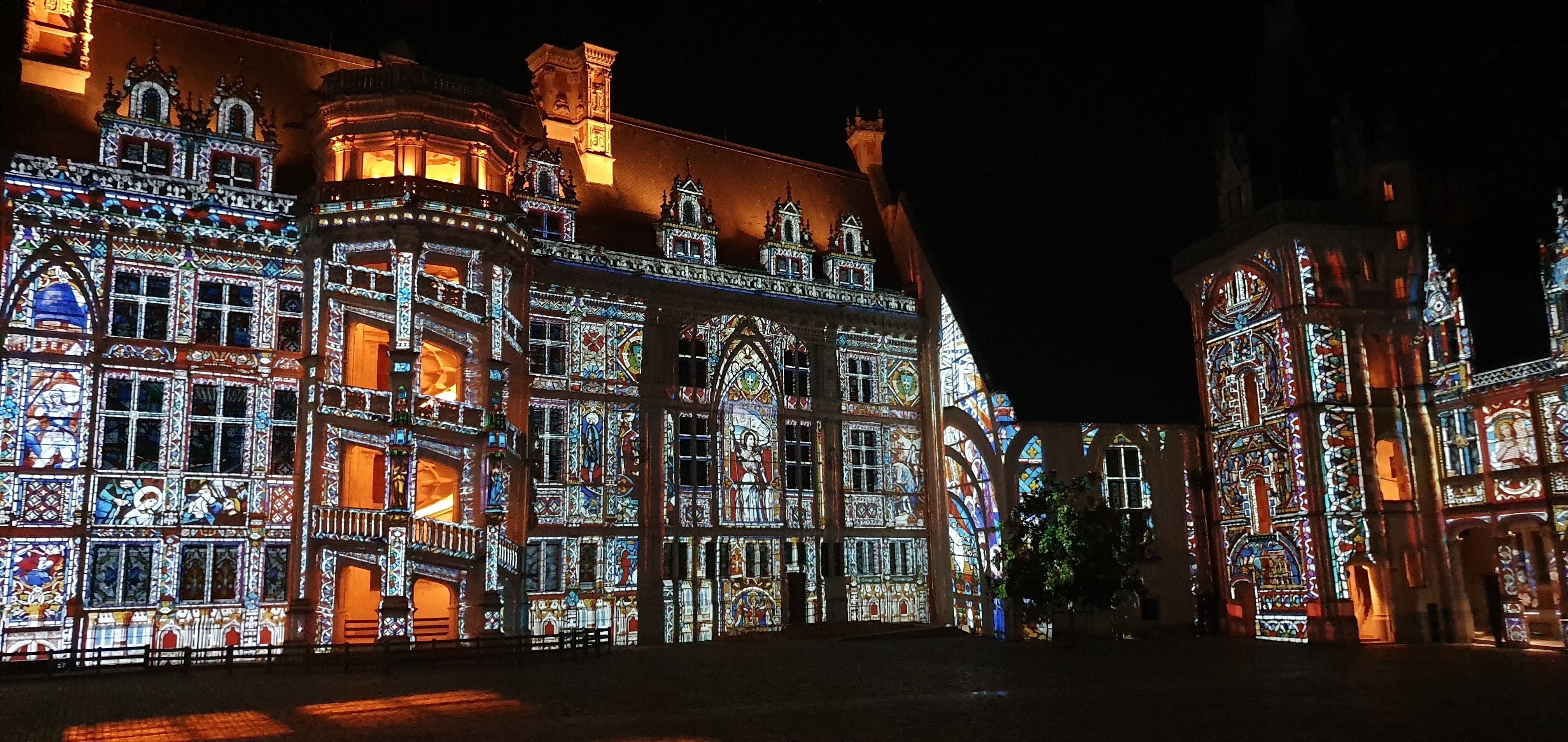 Son et Lumière