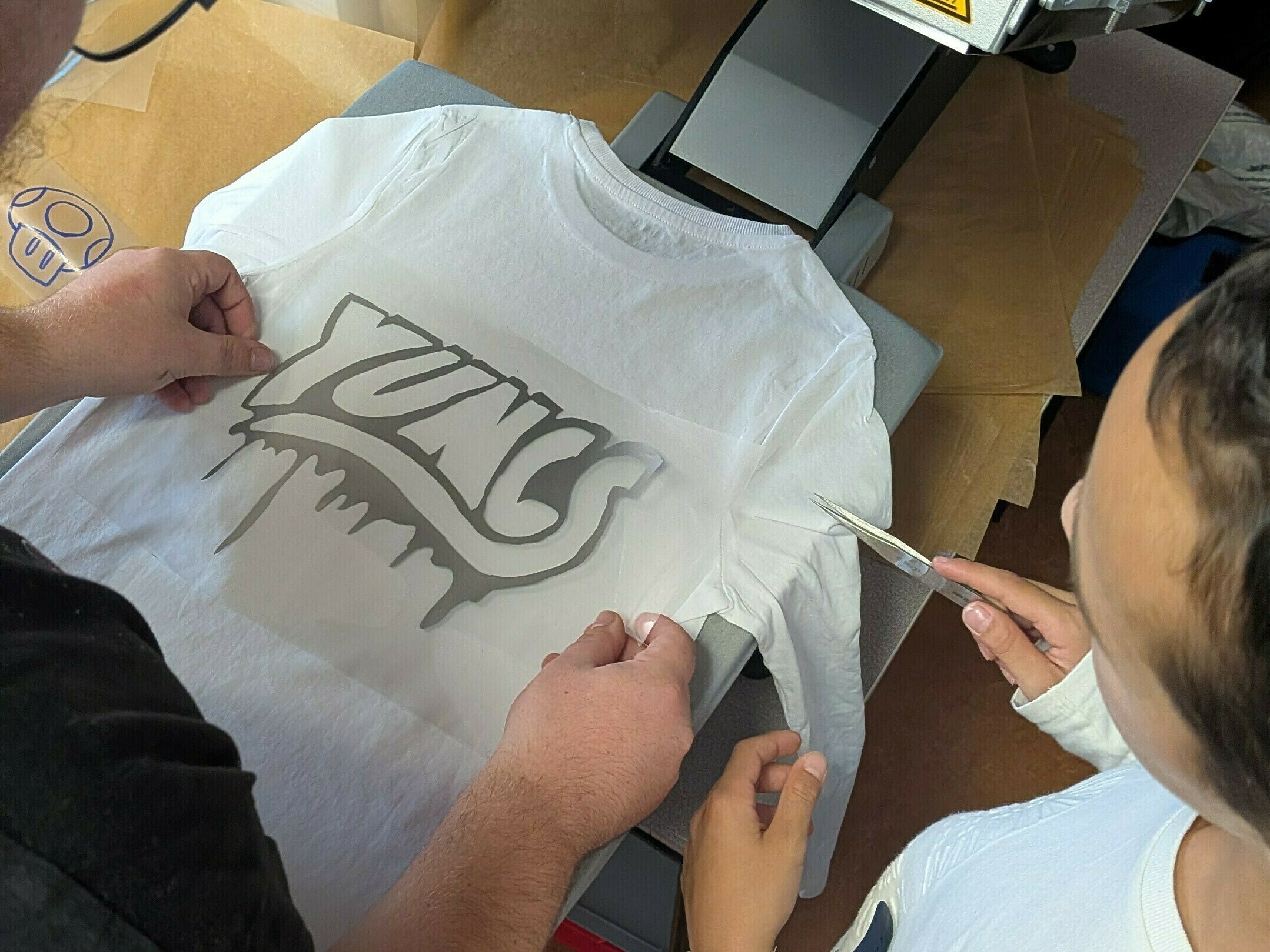 Initiation à la création de stickers et flocage sur tissu