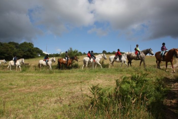 Cow-boy ba'n ti feurm (Kamp hañv e brezhoneg, 7-13 vloaz) NULLET