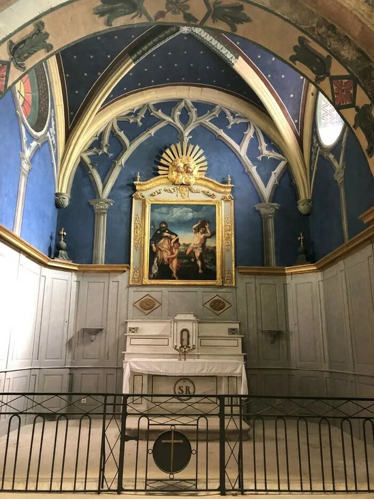 Découvrez librement cette église du XIIe siècle et ses riches décors
