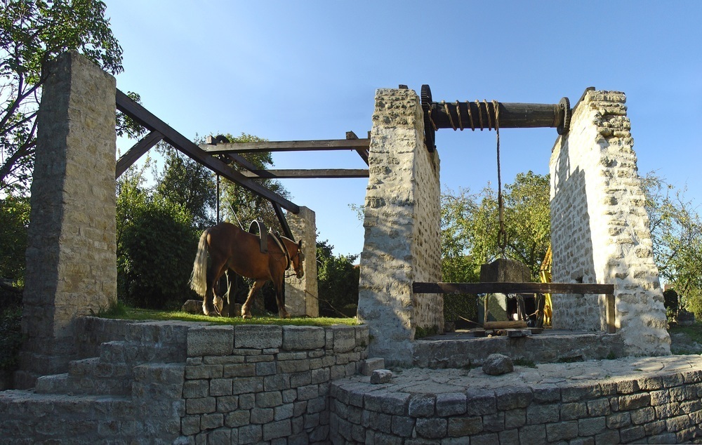 Focus sur le patrimoine industriel : le treuil de la carrière Auboin