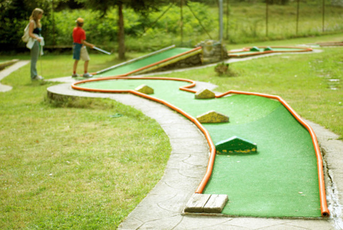 Mini golf