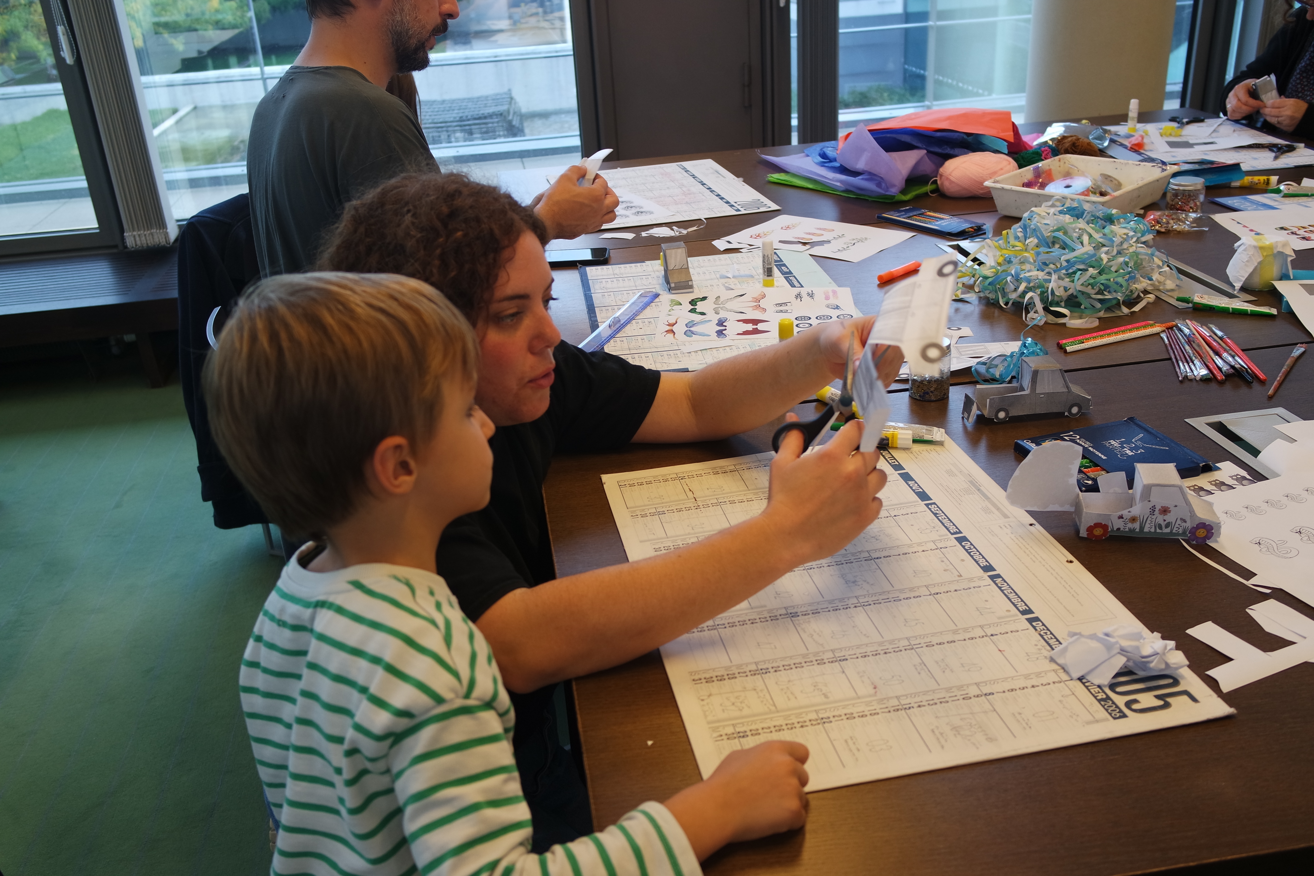 Ateliers en continu autour des livres d'artistes